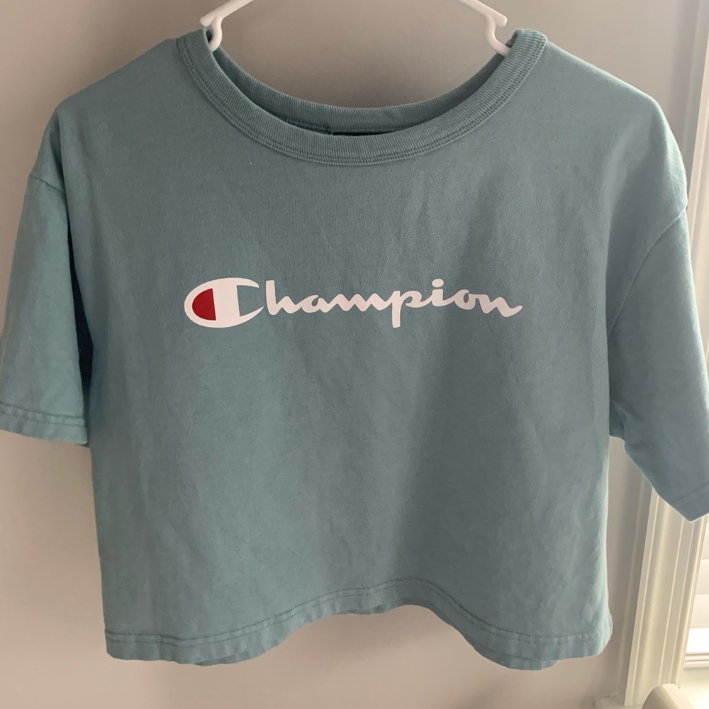 Champion cropped tee
